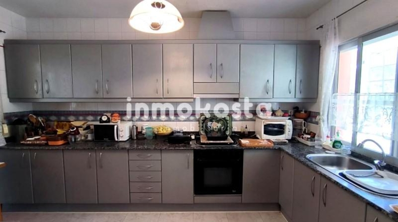 Alicante - La Nucía - 3000m2