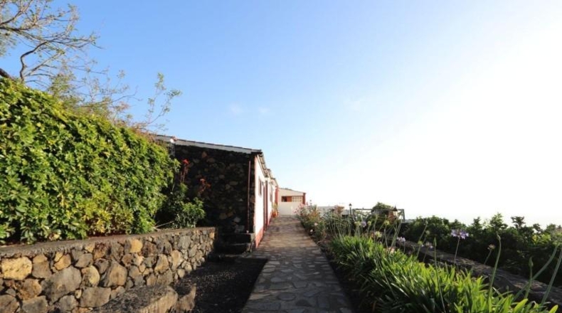 Santa Creu de Tenerife - Poleal - 7376m2