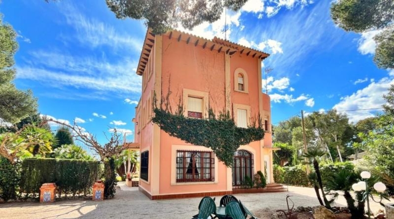 Tarragona - Tortosa - 2500m2