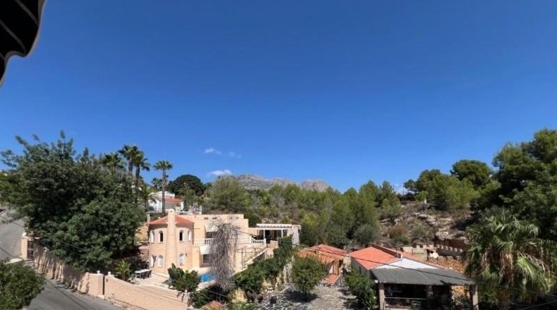 Alicante - La Nucía - 604m2