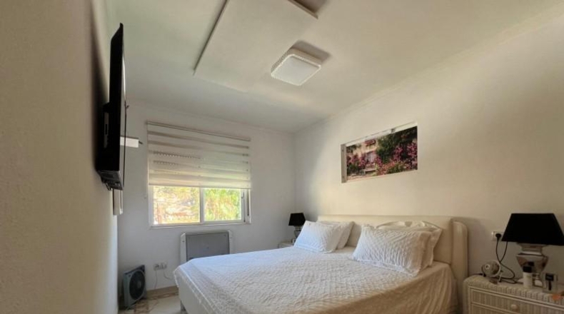 Alicante - La Nucía - 604m2