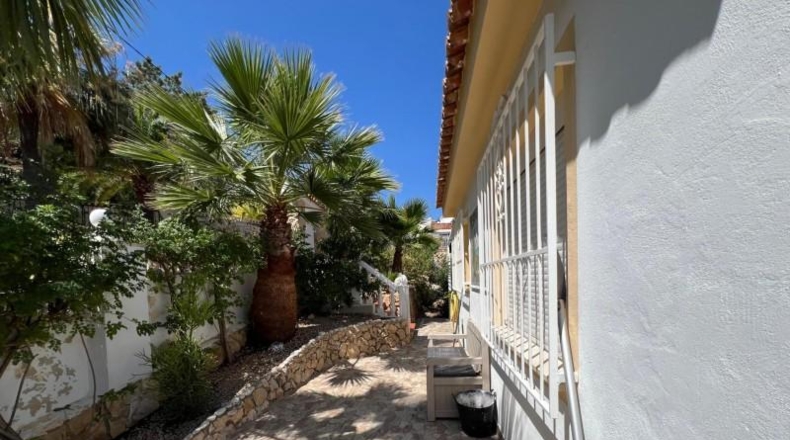 Alicante - La Nucía - 604m2