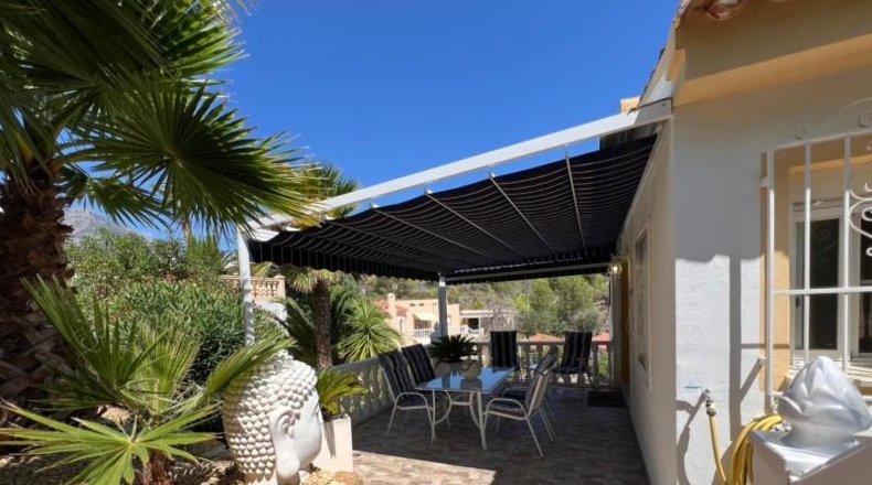 Alicante - La Nucía - 604m2