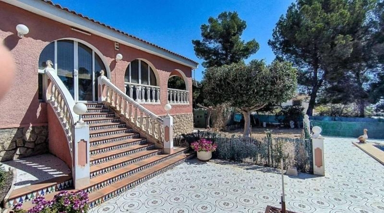 Alicante - La Nucía - 3000m2