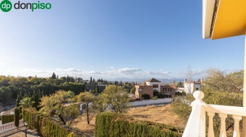 Granada - Гохар - 845m2