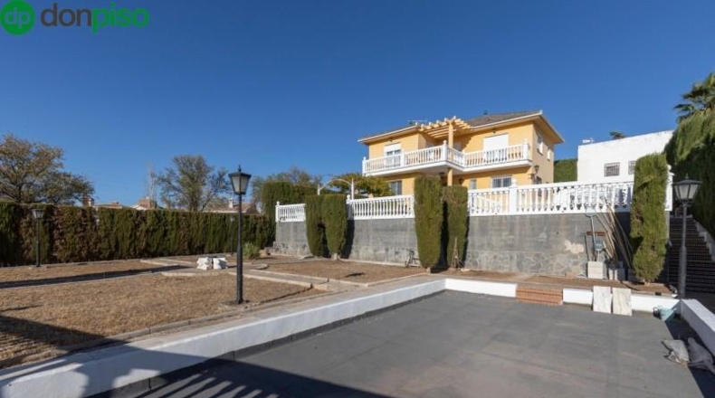 Granada - Гохар - 845m2