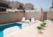 Chalet independiente con terreno en venta en la España, Orihuela, ref: TR358521 foto