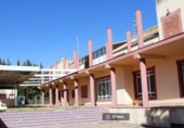 Отдельно стоящий дом с участком на продажу в городе Alcalá de Guadaíra Фото
