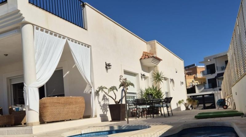 Almería - San Juan de los Terreros - 300m2