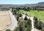 Chalet independiente con terreno en venta en la España, Monforte del Cid, ref: TR247332 foto