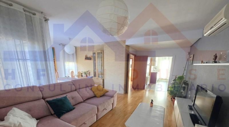 Community of Madrid - Navalcarnero - 244m2