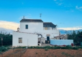 Xalet independent amb terreny en venda a la España, Dénia, ref.: TR241616 foto