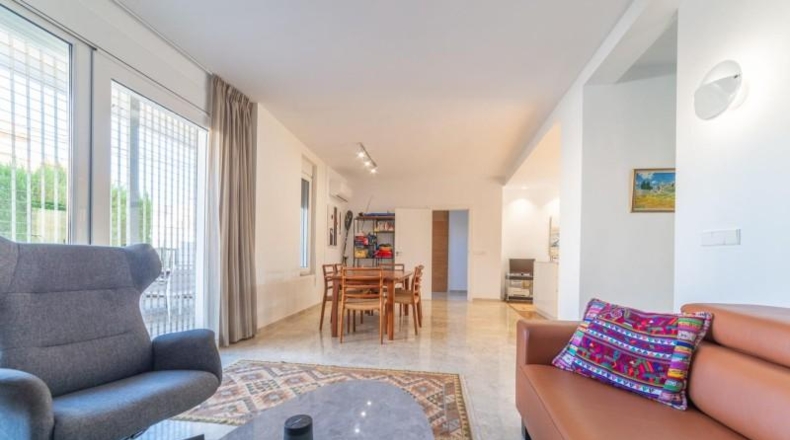 La Coruña - Santiago de Compostela - 200m2