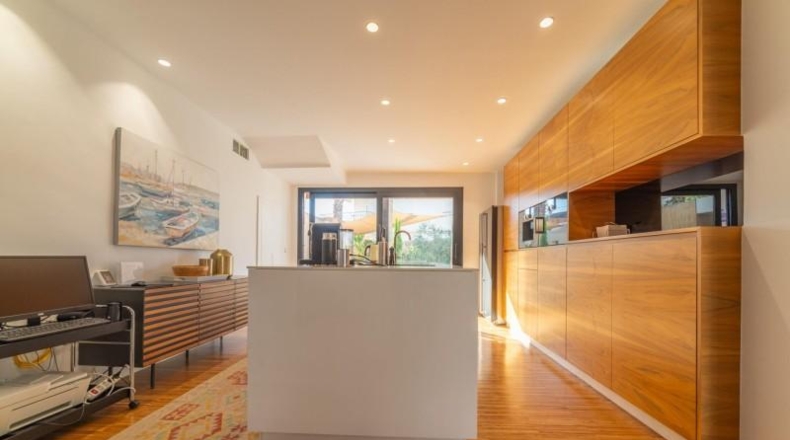 La Coruña - Santiago de Compostela - 200m2