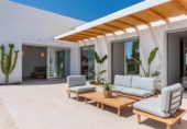 Chalet independiente con terreno en venta en la España, Benijófar, ref: TR249140 foto