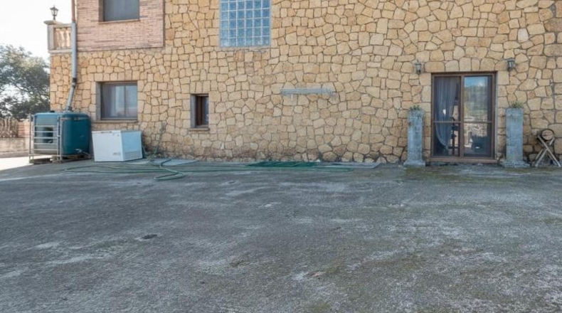 Barcelona - Sentmenat - 12000m2
