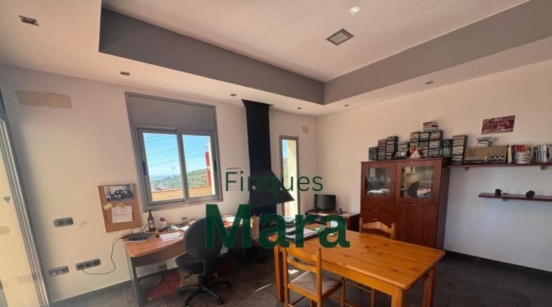 Barcelona - Sant Boi de Llobregat - 499m2