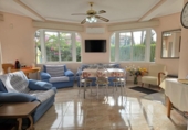 Chalet independiente con terreno en venta en la España, Orihuela, ref: TR333833 foto