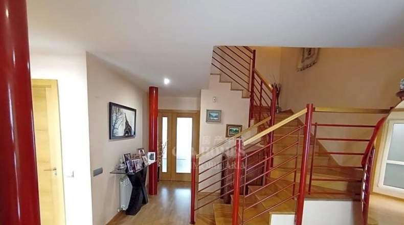 Comunidad de Madrid - Fuenlabrada - 327m2