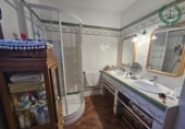 Chalet independiente con terreno en venta en la España, Pedrezuela, ref: TR262801 foto