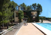 Xalet independent amb terreny en venda a la España, Banyeres de Mariola, ref.: TR148301 foto