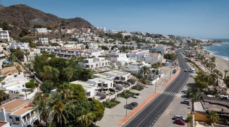 Almeria - Ventanicas-El Cantal - 202m2