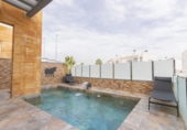 Chalet independiente con terreno en venta en la España, Orihuela, ref: TR373795 foto