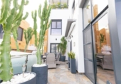 Chalet independiente con terreno en venta en la España, Orihuela, ref: TR373795 foto