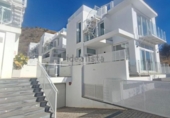 Chalet independiente con terreno en venta en la España, Nerja, ref: TR369226 foto
