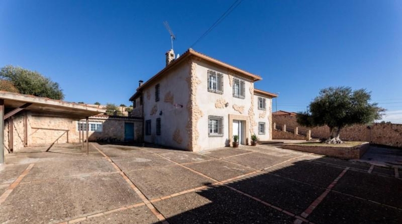 Comunidad de Madrid - Colmenar de Oreja - 223m2