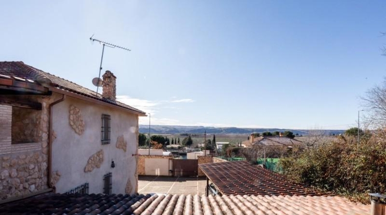 Comunidad de Madrid - Colmenar de Oreja - 223m2