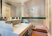 Casa de pueblo en venta en la España, Granada, ref: TR286105 foto