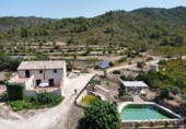 Xalet independent amb terreny en venda a la España, Tivissa, ref.: TR331590 foto