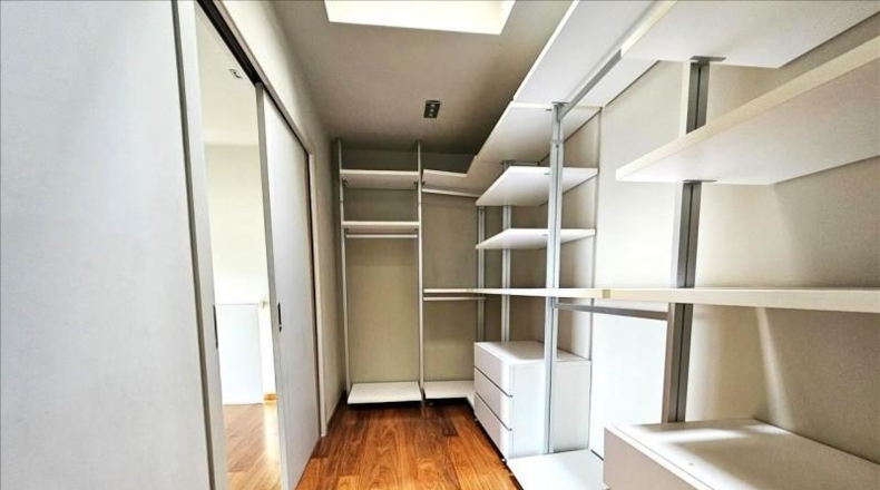 Barcelona - Canovelles - 753m2