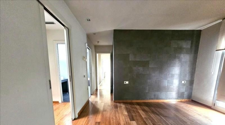 Barcelona - Canovelles - 753m2