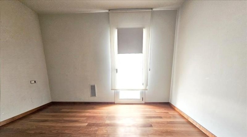 Barcelona - Canovelles - 753m2