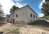Casa de camp amb terreny en venda a la España, Alcoi, ref.: TR280031 foto