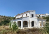 Xalet independent amb terreny en venda a la España, Benissa, ref.: TR316672 foto
