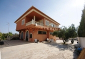 Xalet independent amb terreny en venda a la España, Dénia, ref.: TR132505 foto