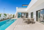 Chalet independiente con terreno en venta en la España, Los Alcázares, ref: TR184307 foto