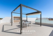 Chalet independiente con terreno en venta en la España, Los Alcázares, ref: TR184307 foto