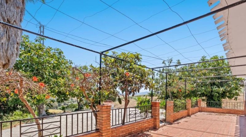 Málaga - Pizarra - 120000m2