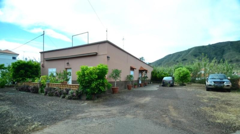 Санта-Крус-де-Тенерифе - Tegueste - 2477m2