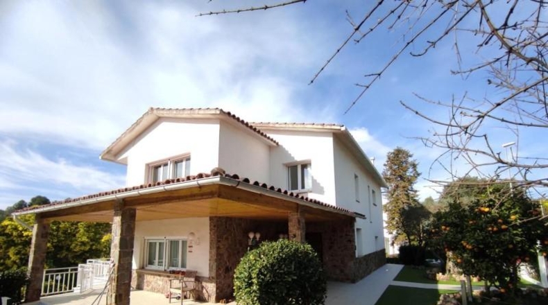 Barcelona - Castellar del Vallès - 1023m2