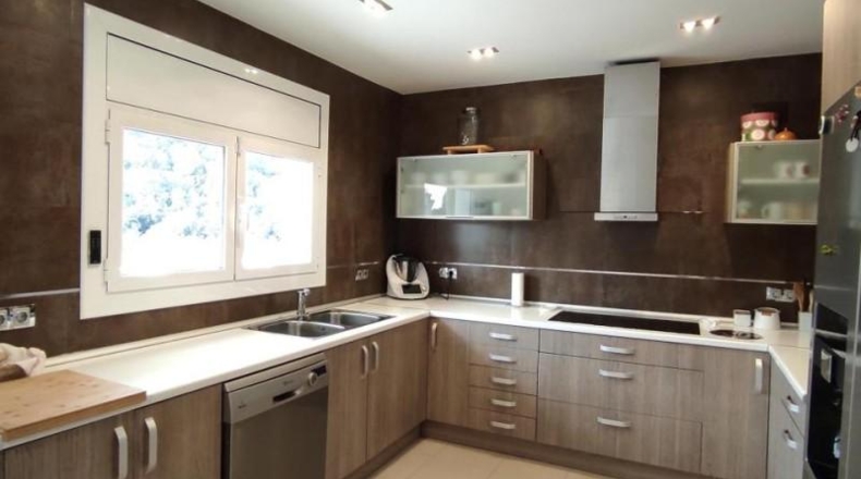 Barcelona - Castellar del Vallès - 1023m2