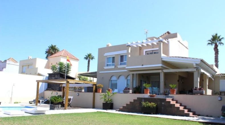 Cádiz - Sanlúcar de Barrameda - 877m2