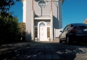 Отдельно стоящий дом с участком на продажу в городе Camargo Фото