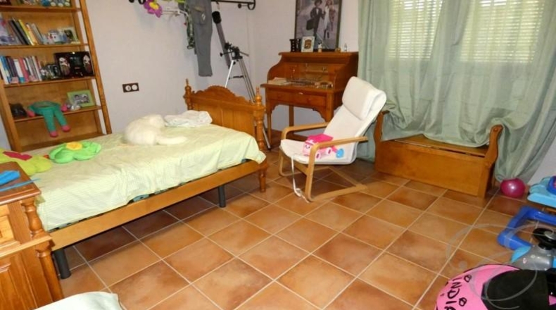 Granada - Moraleda de Zafayona - 3294m2