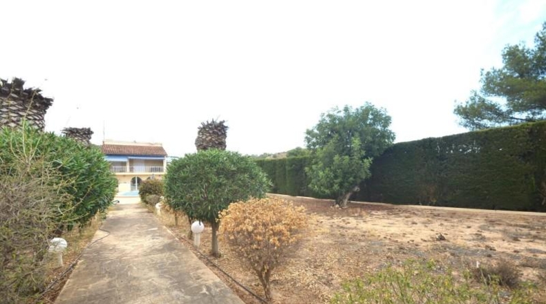 Alicante - la Nucia - 3000m2