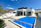 Chalet independiente con terreno en venta en la España, Benijófar, ref: TR173181 foto